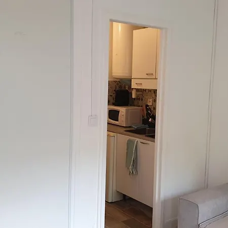 Locap Studio Apartment